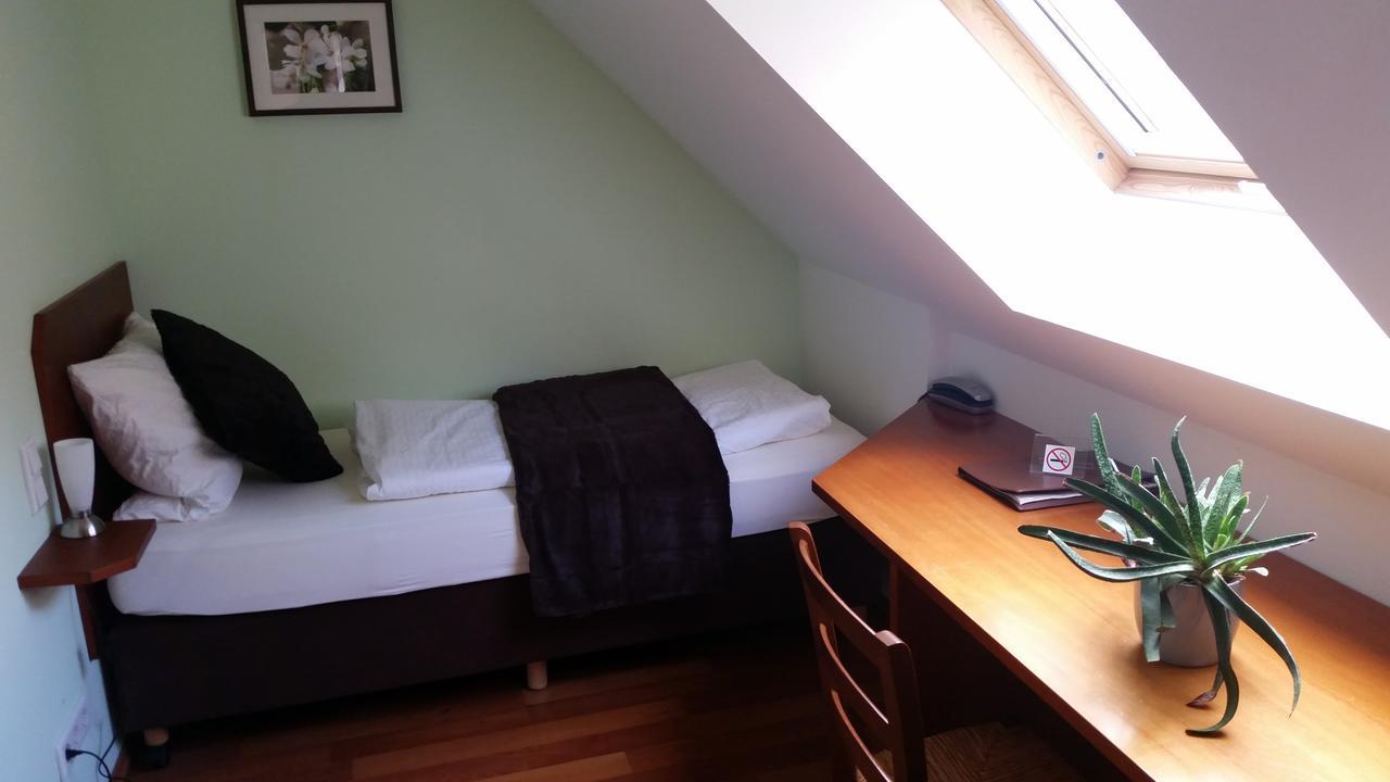 Ellenbergs Restaurant & Hotel Hessheim Luaran gambar